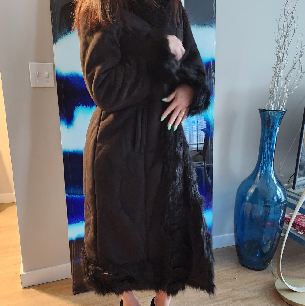 Masseys Black Long Faux Fur Trim Coat Women’s XL Elegant Winter - Picture 5 of 16